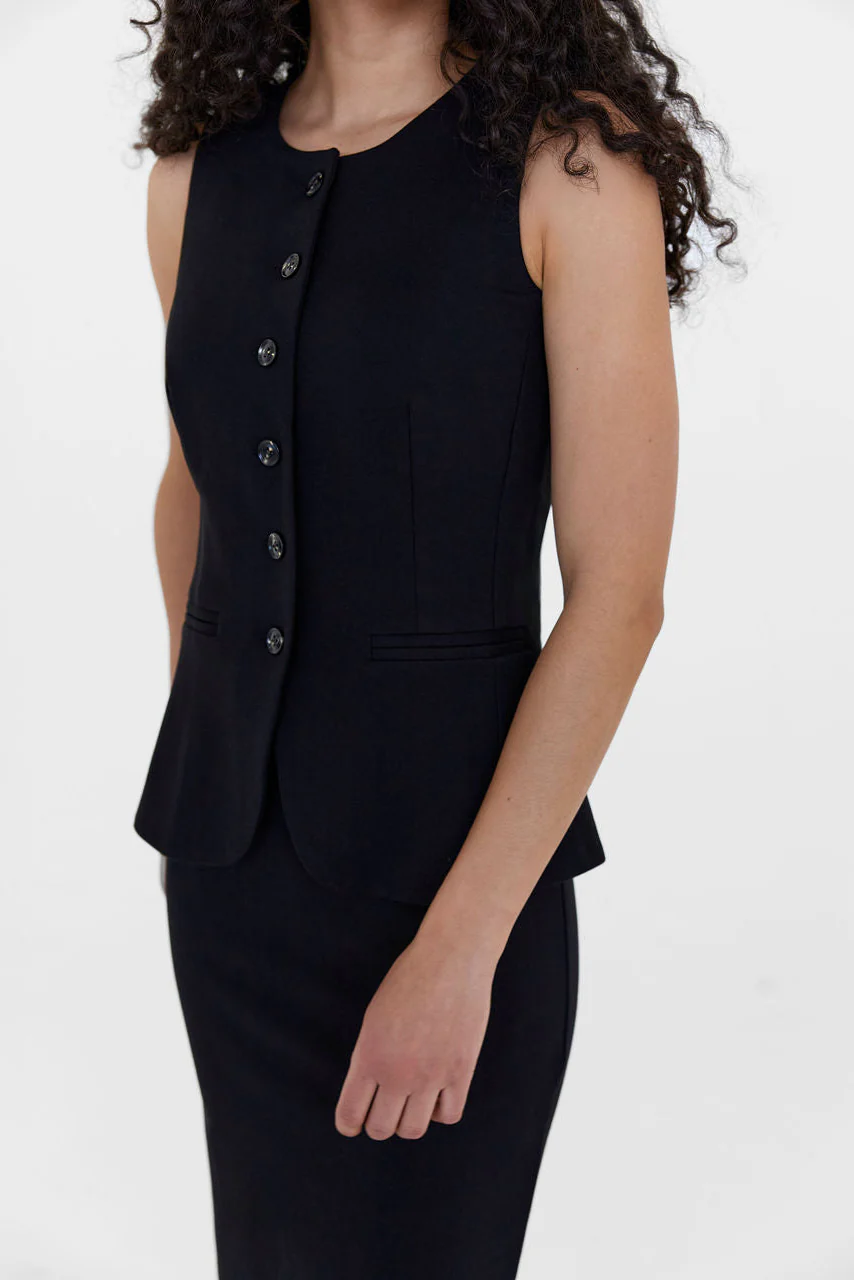 The Anna Vest Black - Image 2