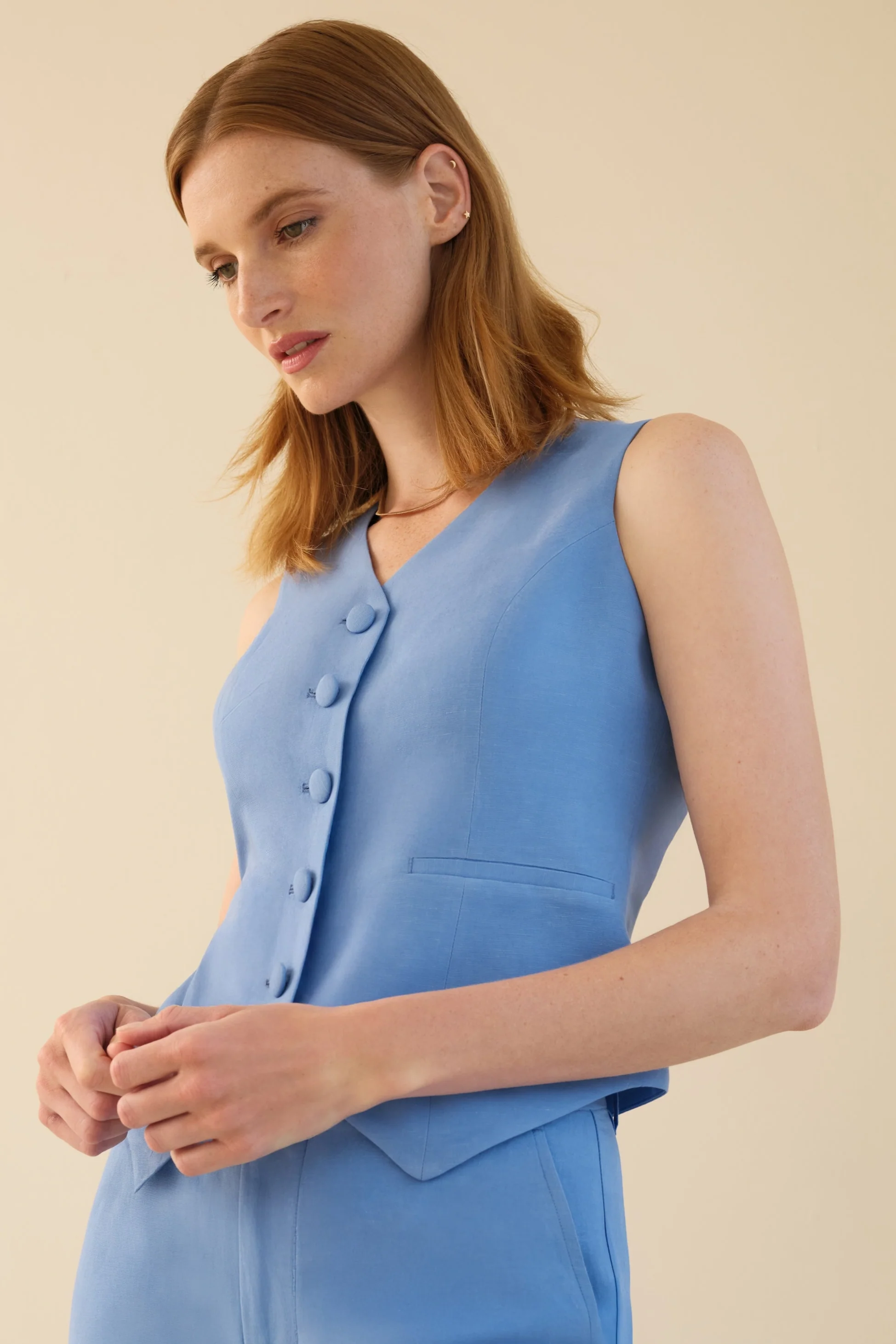The No Gape Zora Linen Vest Neon Blue